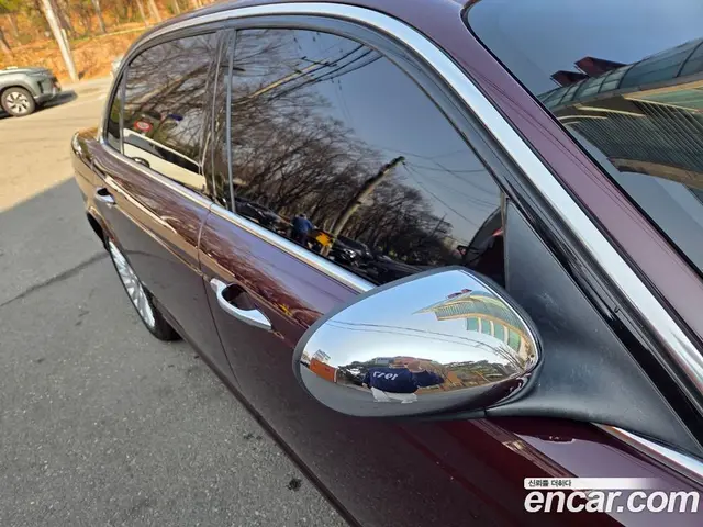 Jaguar Daimler 2007 4.2 автомат (гидро), миниатюра 5 Jaguar Daimler 2007 4.2 автомат (гидро), миниатюра 5