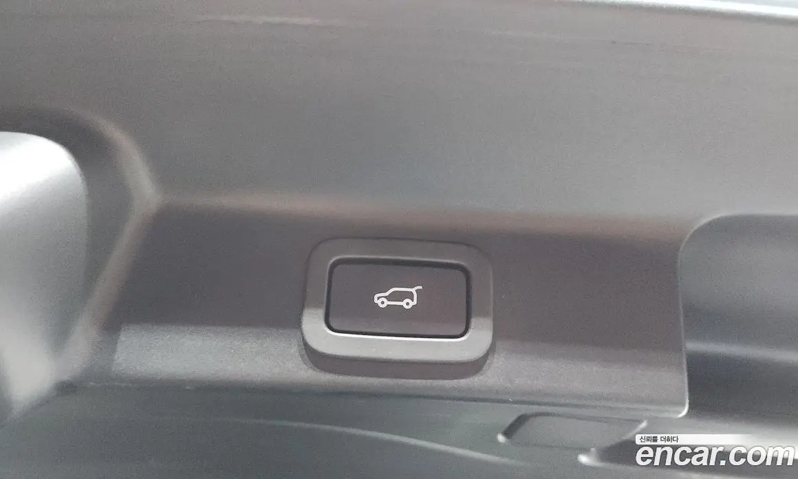 Jaguar F-Pace 2018 2.0 автомат (гидро), фото 25 Jaguar F-Pace 2018 2.0 автомат (гидро), фото 25
