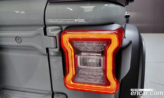 Jeep Wrangler 2023 2.0 автомат (гидро), миниатюра 9 Jeep Wrangler 2023 2.0 автомат (гидро), миниатюра 9