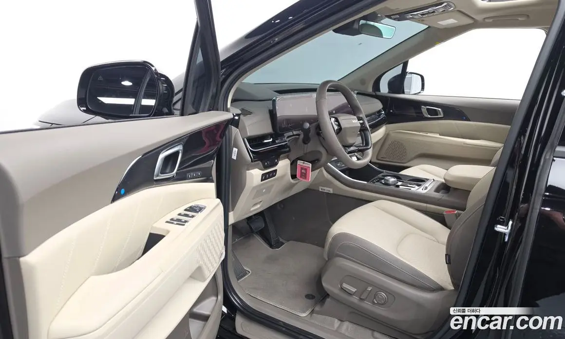 Kia Carnival 2025 1.6 автомат (гидро), фото 13 Kia Carnival 2025 1.6 автомат (гидро), фото 13