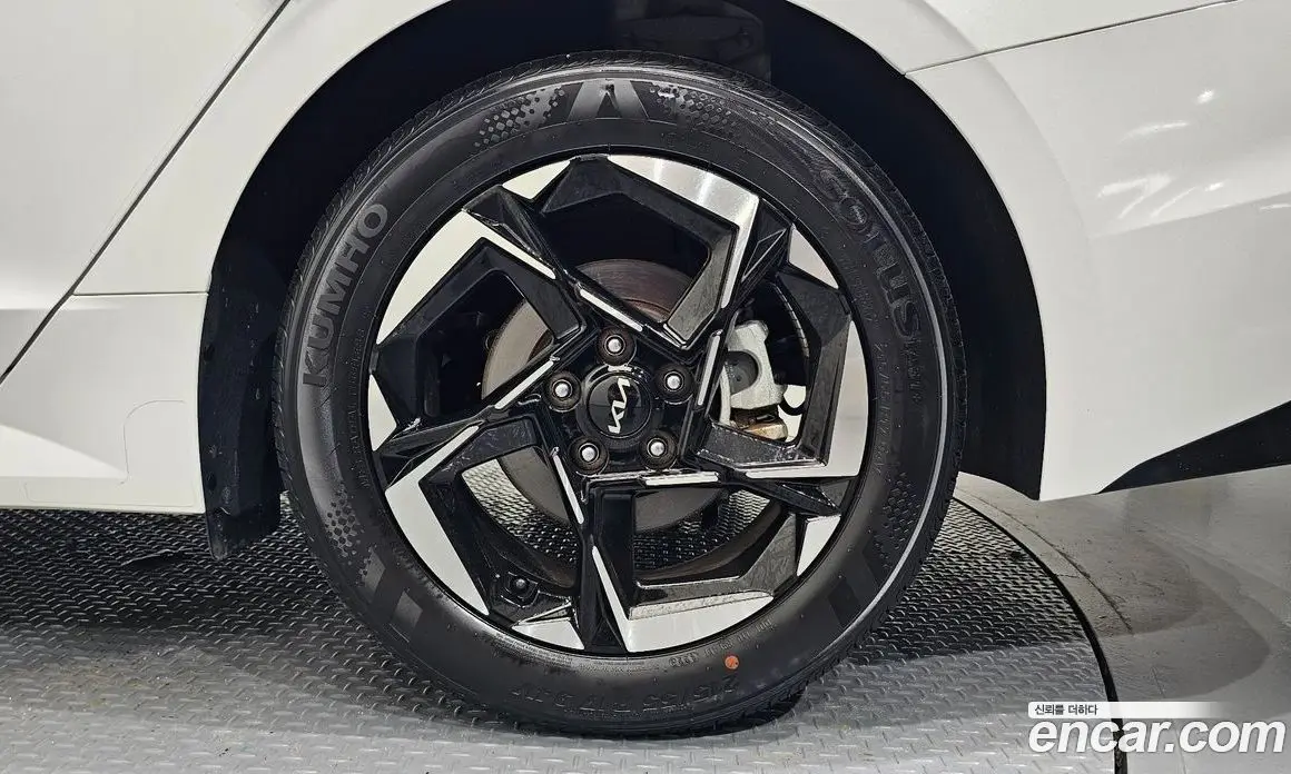 Kia K5 (Optima) 2023 2.0 автомат (гидро), фото 7 Kia K5 (Optima) 2023 2.0 автомат (гидро), фото 7