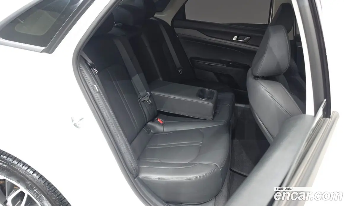 Kia K5 (Optima) 2023 2.0 автомат (гидро), фото 18 Kia K5 (Optima) 2023 2.0 автомат (гидро), фото 18
