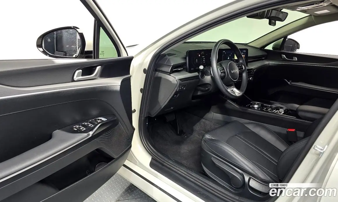 Kia K5 (Optima) 2025 2.0 автомат (гидро), фото 13