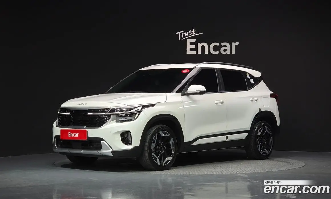 Kia Seltos 2024 1.6 автомат (гидро), фото 1 Kia Seltos 2024 1.6 автомат (гидро), фото 1