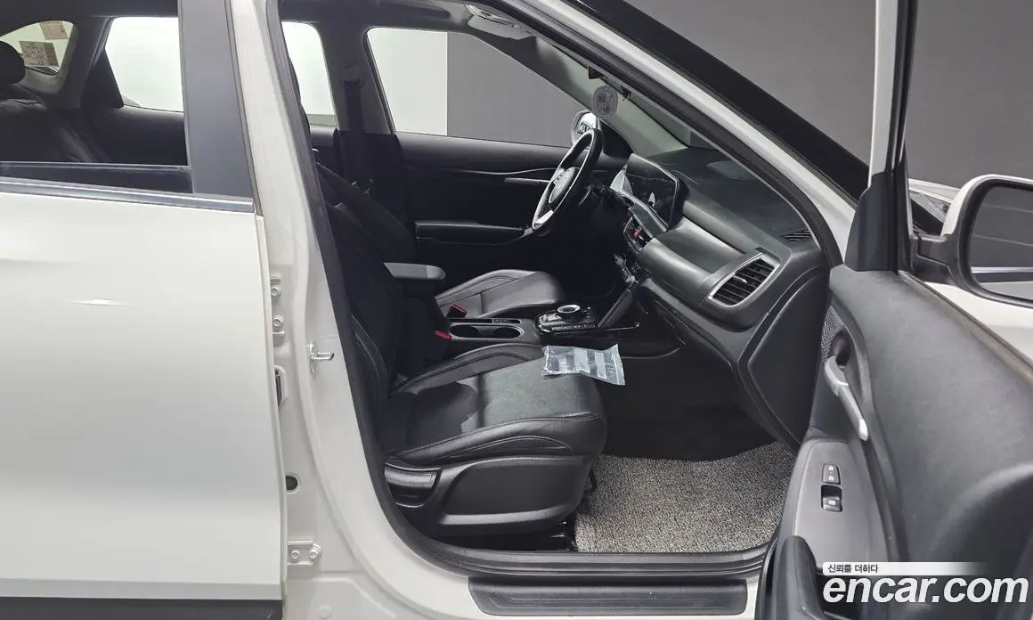 Kia Seltos 2024 1.6 автомат (гидро), фото 16 Kia Seltos 2024 1.6 автомат (гидро), фото 16