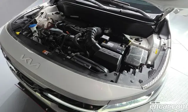 Kia Seltos 2024 1.6 автомат (гидро), миниатюра 6 Kia Seltos 2024 1.6 автомат (гидро), миниатюра 6