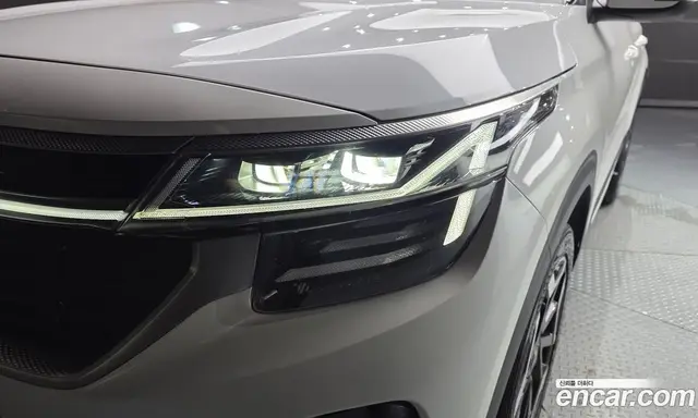 Kia Seltos 2024 1.6 автомат (гидро), миниатюра 8 Kia Seltos 2024 1.6 автомат (гидро), миниатюра 8