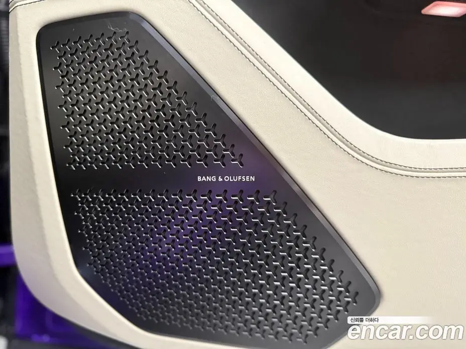 Lamborghini Urus 2025 4.0 автомат (гидро), фото 9 Lamborghini Urus 2025 4.0 автомат (гидро), фото 9
