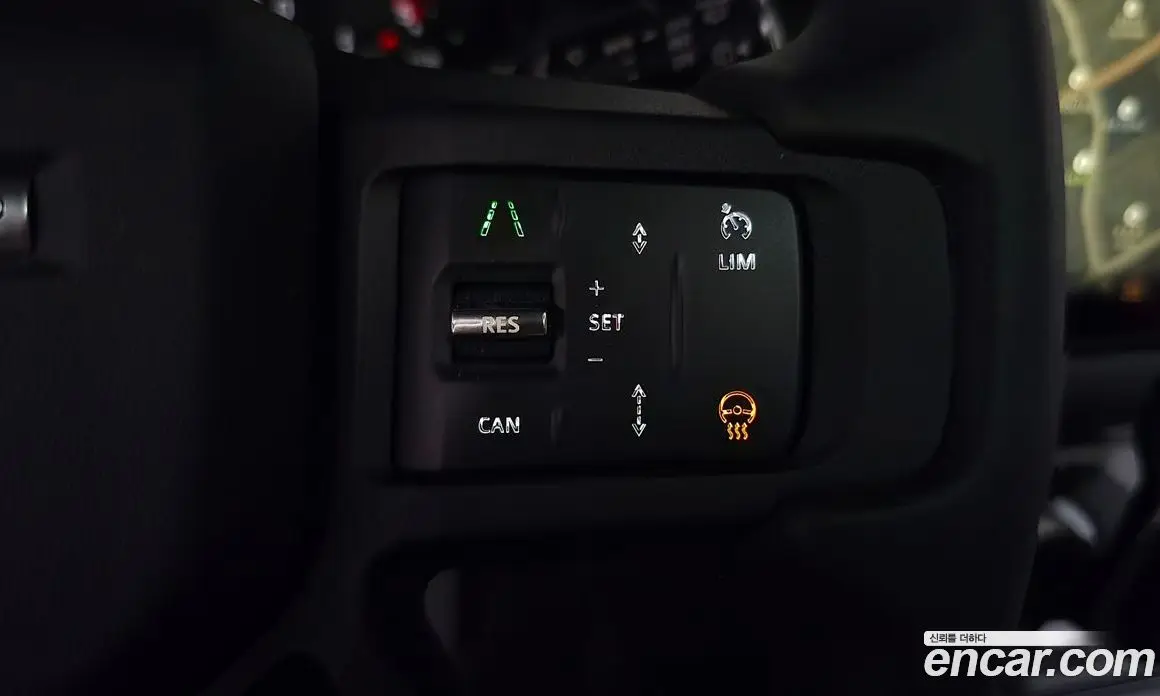 Land Rover Defender 2023 3.0 автомат (гидро), фото 22 Land Rover Defender 2023 3.0 автомат (гидро), фото 22