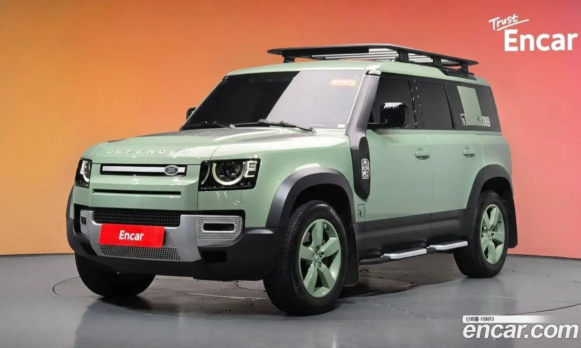 Land Rover Defender 2023 3.0 автомат (гидро), фото 40 Land Rover Defender 2023 3.0 автомат (гидро), фото 40
