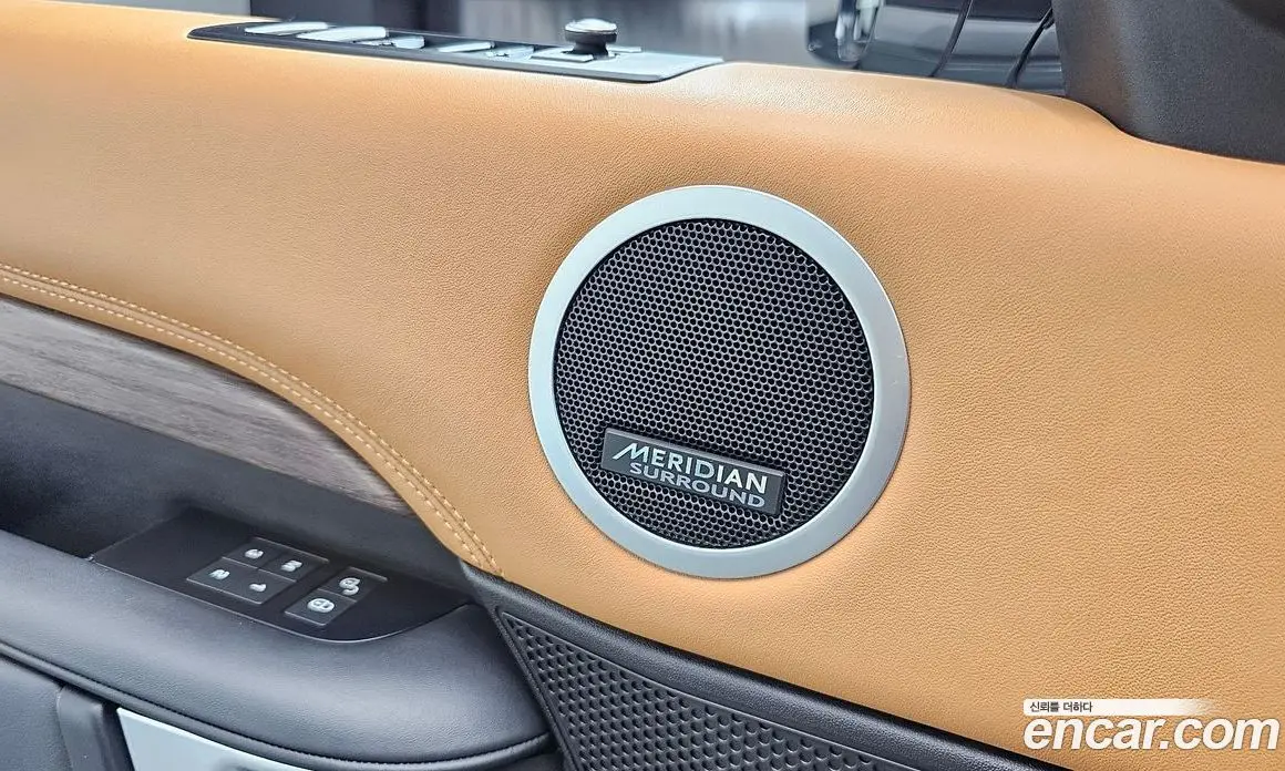 Land Rover Discovery 2018 3.0 автомат (гидро), фото 26 Land Rover Discovery 2018 3.0 автомат (гидро), фото 26