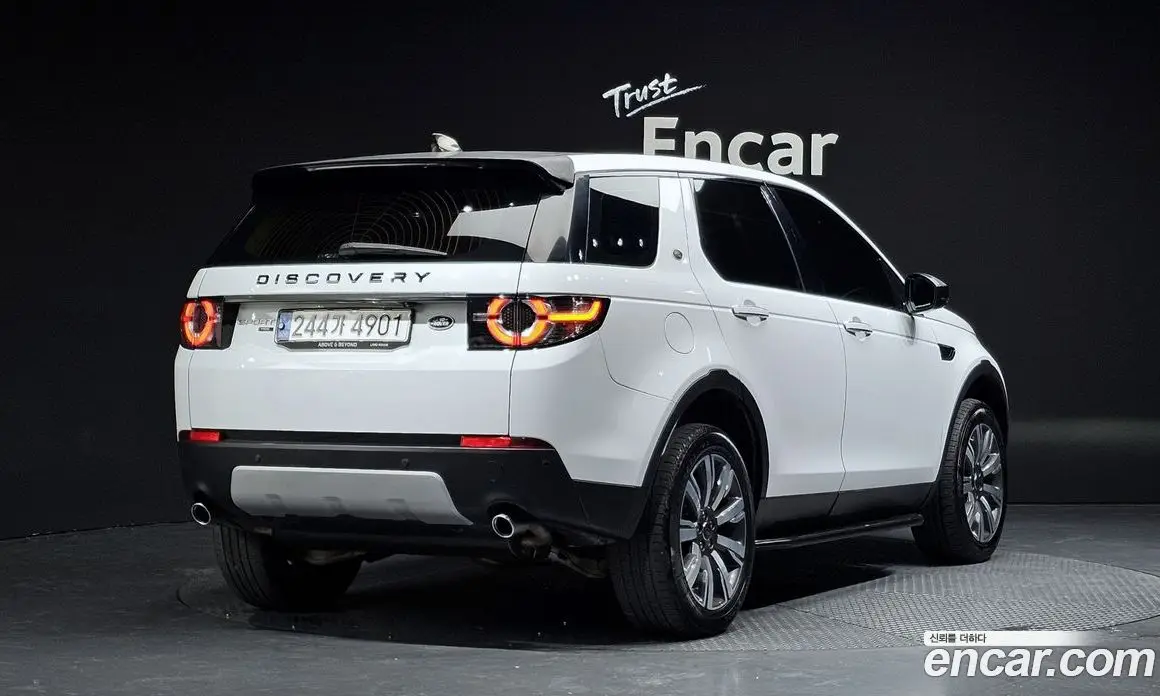 Land Rover Discovery Sport 2018 2.0 автомат (гидро), фото 2 Land Rover Discovery Sport 2018 2.0 автомат (гидро), фото 2