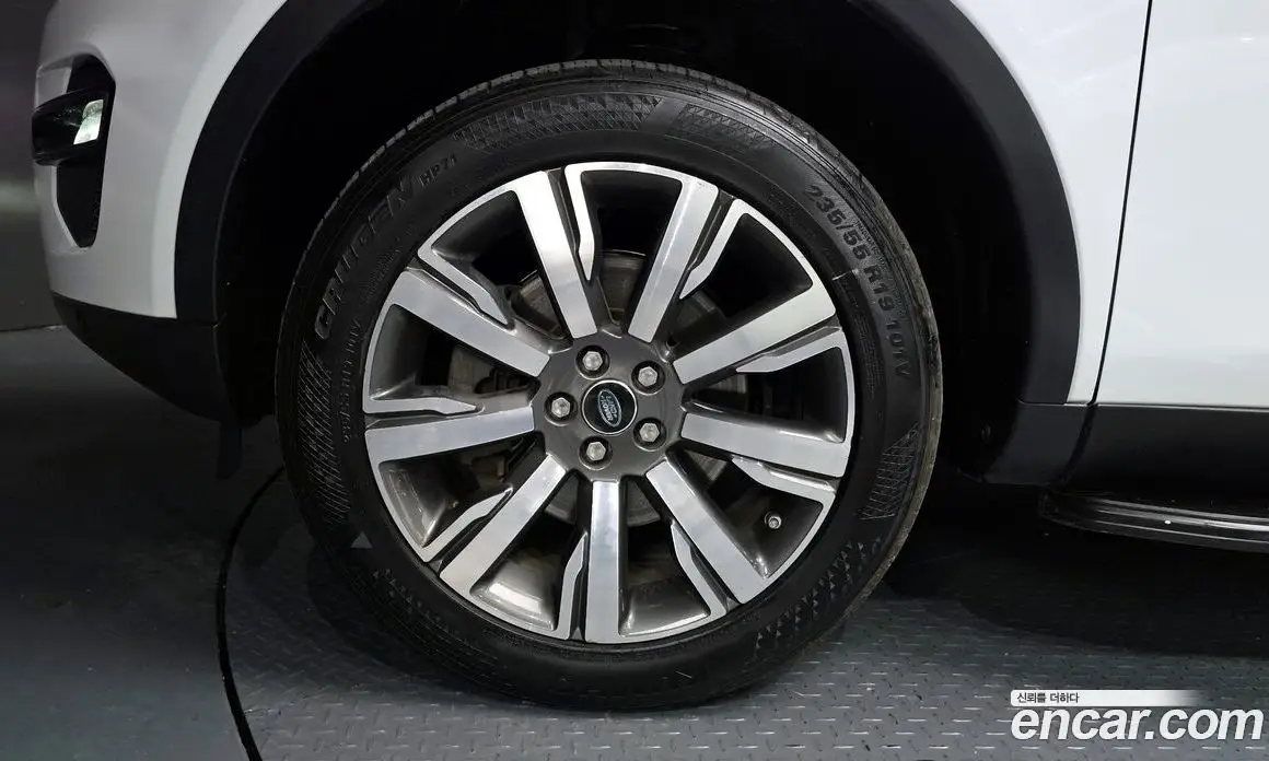 Land Rover Discovery Sport 2018 2.0 автомат (гидро), фото 5 Land Rover Discovery Sport 2018 2.0 автомат (гидро), фото 5