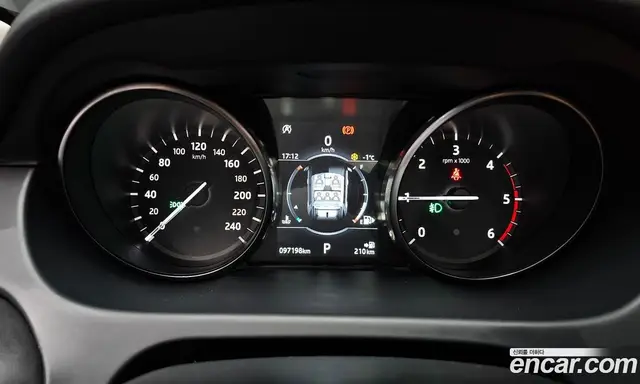 Land Rover Discovery Sport 2018 2.0 автомат (гидро), миниатюра 8 Land Rover Discovery Sport 2018 2.0 автомат (гидро), миниатюра 8