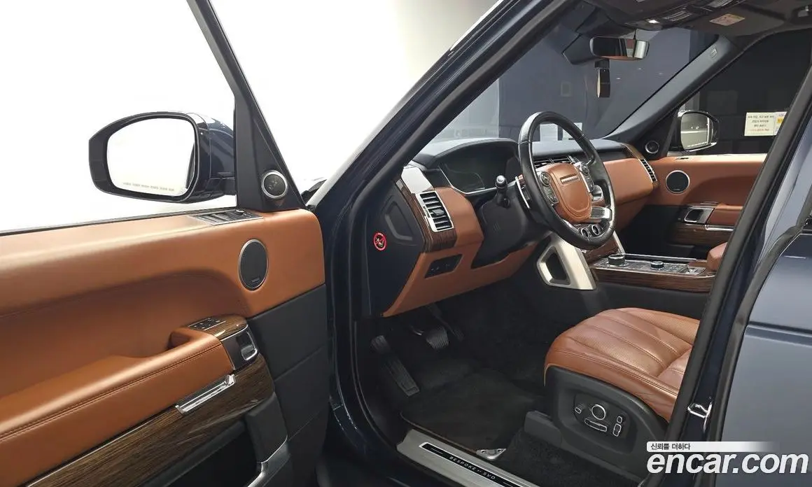 Land Rover Range Rover 2017 4.4 автомат (гидро), фото 13 Land Rover Range Rover 2017 4.4 автомат (гидро), фото 13