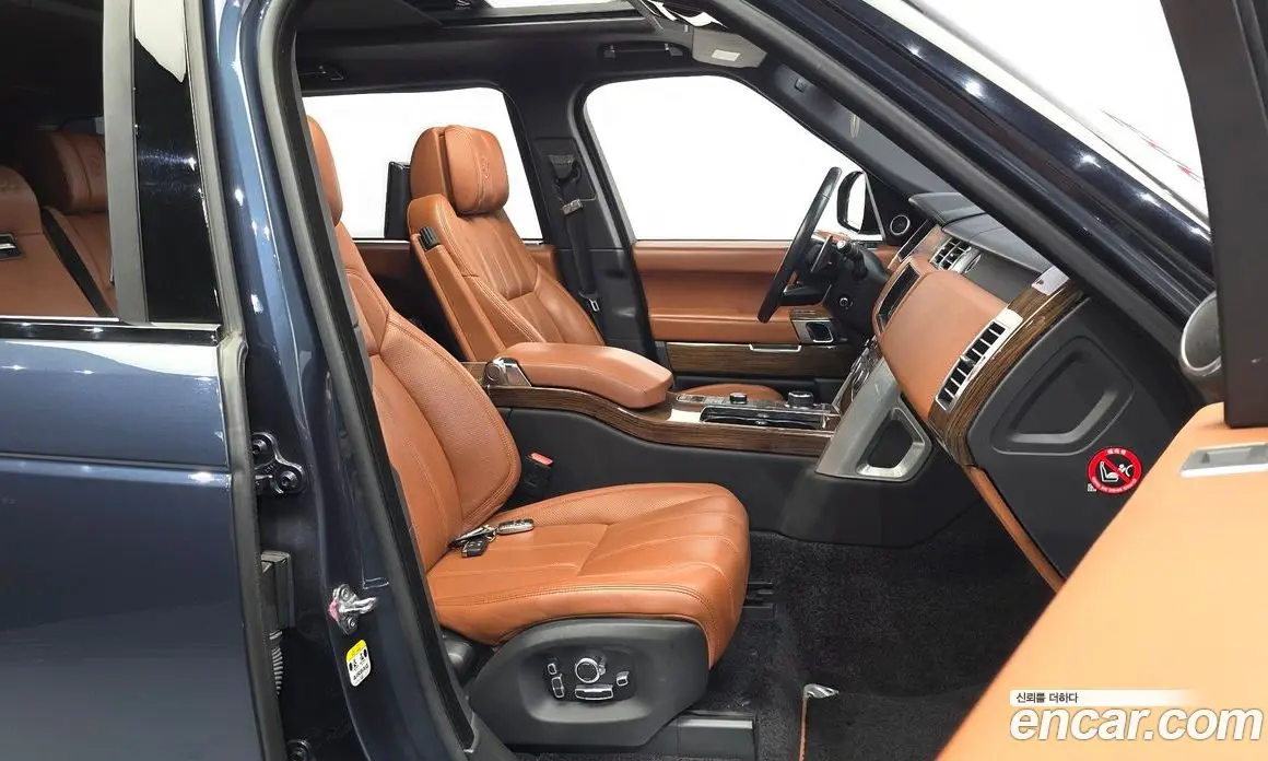 Land Rover Range Rover 2017 4.4 автомат (гидро), фото 16 Land Rover Range Rover 2017 4.4 автомат (гидро), фото 16