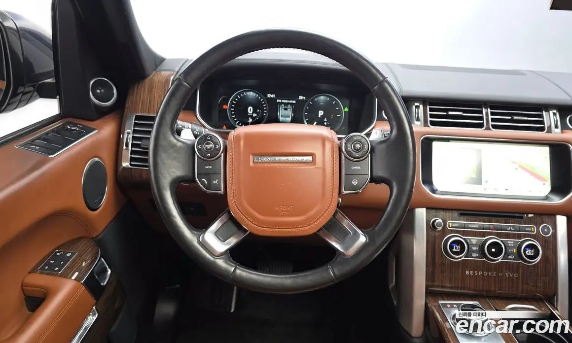 Land Rover Range Rover 2017 4.4 автомат (гидро), фото 19 Land Rover Range Rover 2017 4.4 автомат (гидро), фото 19