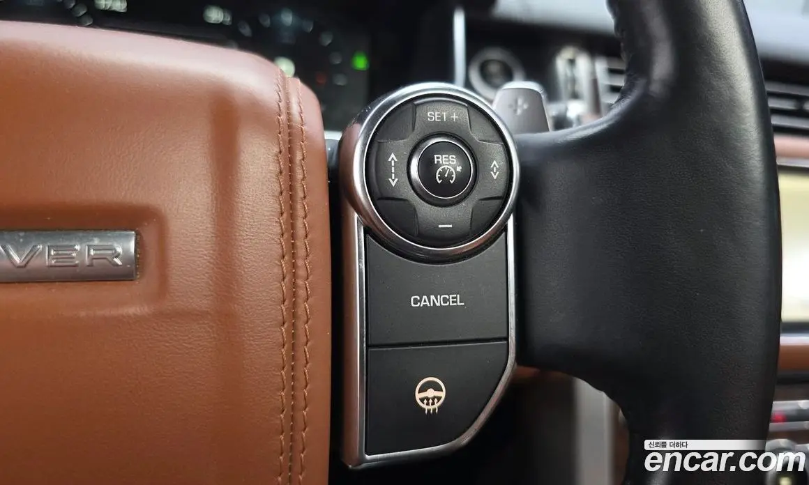 Land Rover Range Rover 2017 4.4 автомат (гидро), фото 29 Land Rover Range Rover 2017 4.4 автомат (гидро), фото 29