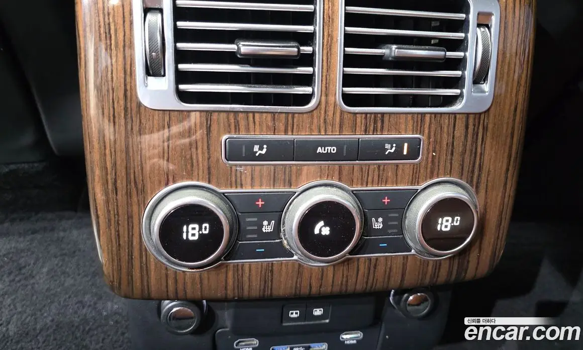 Land Rover Range Rover 2017 4.4 автомат (гидро), фото 42 Land Rover Range Rover 2017 4.4 автомат (гидро), фото 42