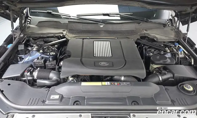 Land Rover Range Rover 2017 4.4 автомат (гидро), миниатюра 6 Land Rover Range Rover 2017 4.4 автомат (гидро), миниатюра 6