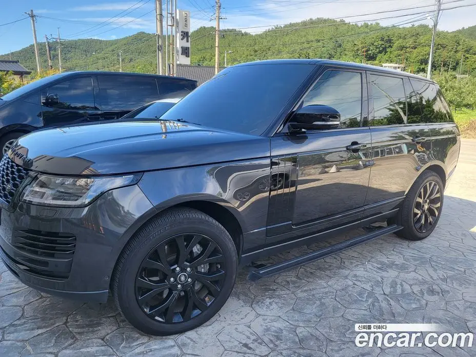 Land Rover Range Rover 2019 4.4 автомат (гидро), фото 1 Land Rover Range Rover 2019 4.4 автомат (гидро), фото 1