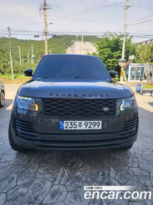 Land Rover Range Rover 2019 4.4 автомат (гидро), фото 3 Land Rover Range Rover 2019 4.4 автомат (гидро), фото 3