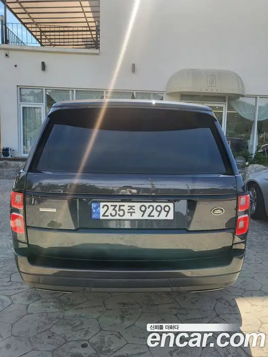 Land Rover Range Rover 2019 4.4 автомат (гидро), фото 4 Land Rover Range Rover 2019 4.4 автомат (гидро), фото 4