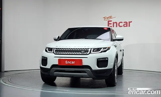 Land Rover Range Rover Evoque 2018 2.0 автомат (гидро), миниатюра 3 Land Rover Range Rover Evoque 2018 2.0 автомат (гидро), миниатюра 3