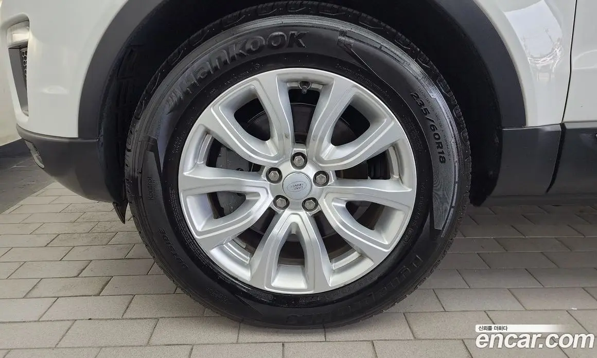 Land Rover Range Rover Evoque 2018 2.0 автомат (гидро), фото 5 Land Rover Range Rover Evoque 2018 2.0 автомат (гидро), фото 5