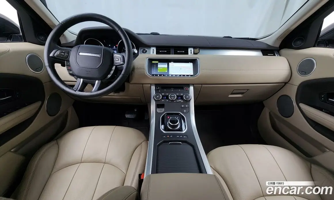 Land Rover Range Rover Evoque 2018 2.0 автомат (гидро), фото 10 Land Rover Range Rover Evoque 2018 2.0 автомат (гидро), фото 10