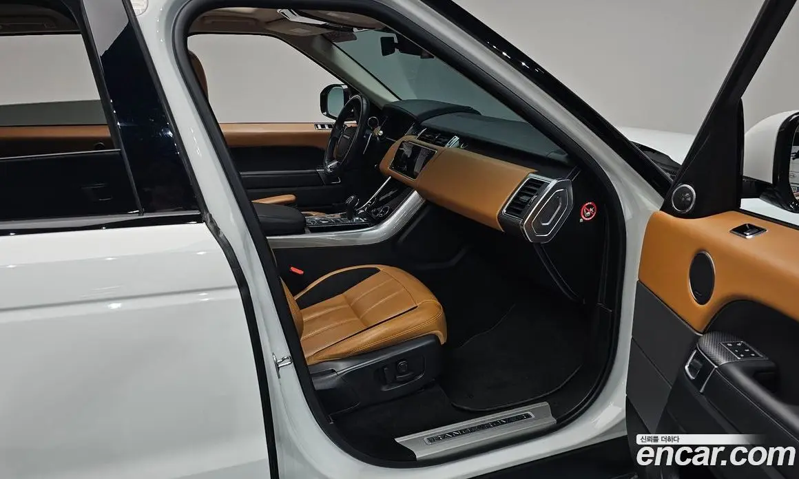 Land Rover Range Rover Sport 2019 3.0 автомат (гидро), фото 16 Land Rover Range Rover Sport 2019 3.0 автомат (гидро), фото 16