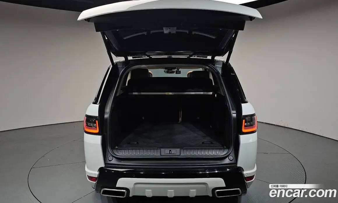Land Rover Range Rover Sport 2019 3.0 автомат (гидро), фото 25 Land Rover Range Rover Sport 2019 3.0 автомат (гидро), фото 25