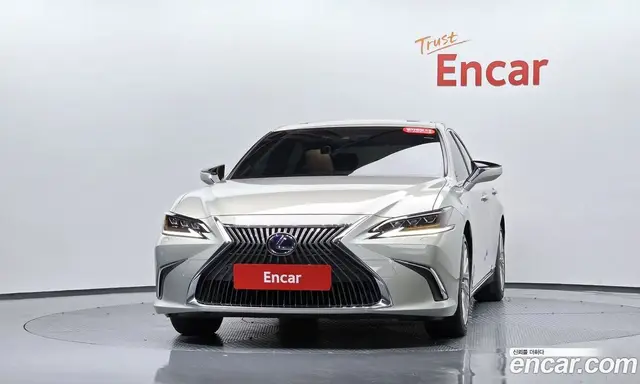 Lexus ES 2019 2.5 автомат (гидро), миниатюра 2 Lexus ES 2019 2.5 автомат (гидро), миниатюра 2