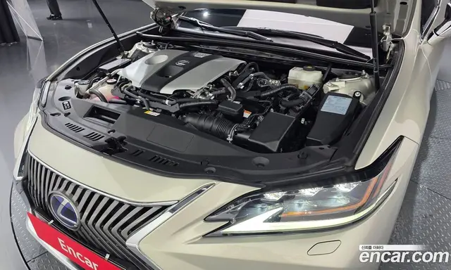 Lexus ES 2019 2.5 автомат (гидро), миниатюра 5 Lexus ES 2019 2.5 автомат (гидро), миниатюра 5
