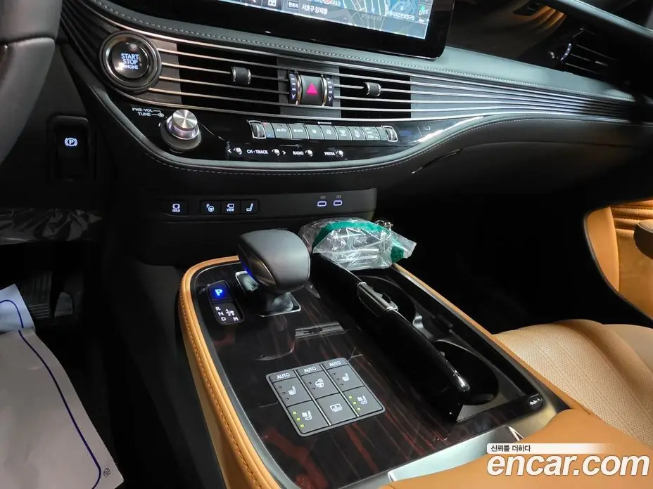Lexus LS 2025 3.4 автомат (гидро), фото 9 Lexus LS 2025 3.4 автомат (гидро), фото 9