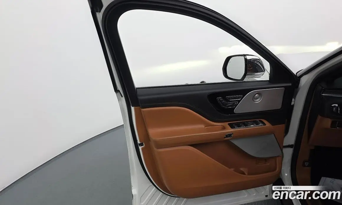 Lincoln Aviator 2020 3.0 автомат (гидро), фото 14 Lincoln Aviator 2020 3.0 автомат (гидро), фото 14