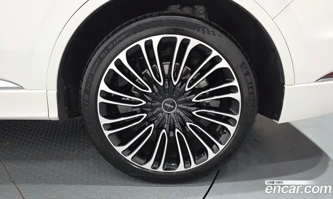 Lincoln Aviator 2020 3.0 автомат (гидро), фото 7 Lincoln Aviator 2020 3.0 автомат (гидро), фото 7