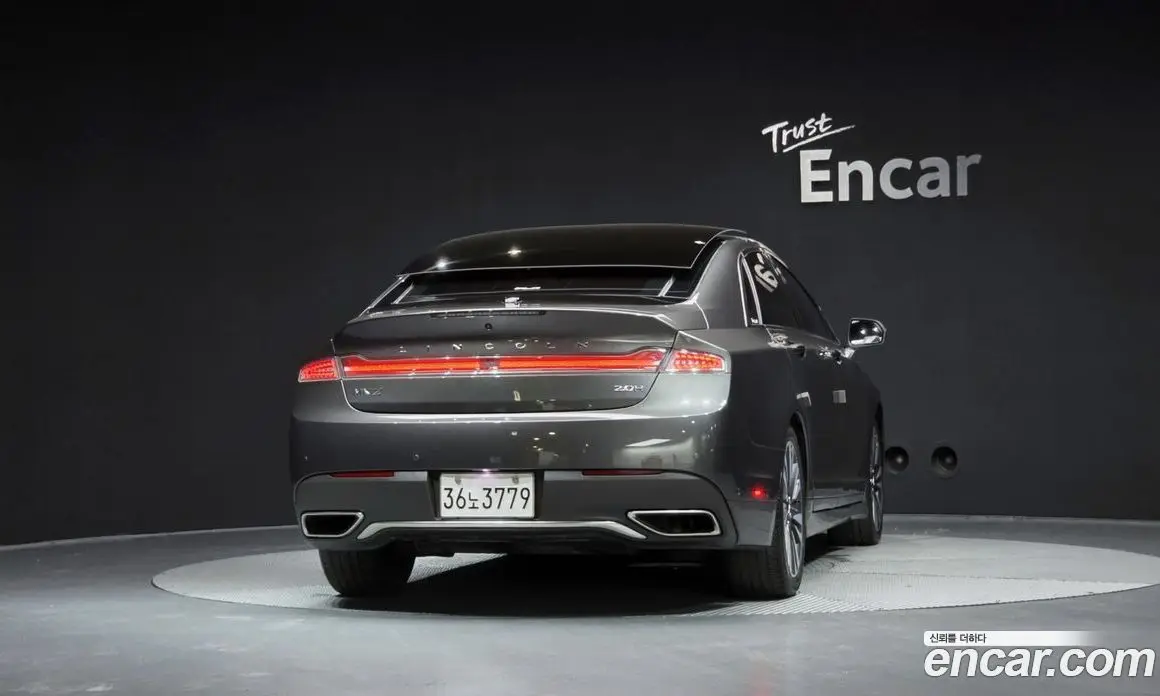 Lincoln MKZ 2019 2.0 автомат (гидро), фото 4 Lincoln MKZ 2019 2.0 автомат (гидро), фото 4