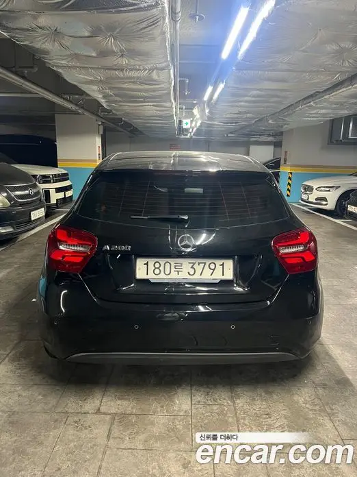 Mercedes-Benz A-Class 2018 1.6 автомат (гидро), фото 11