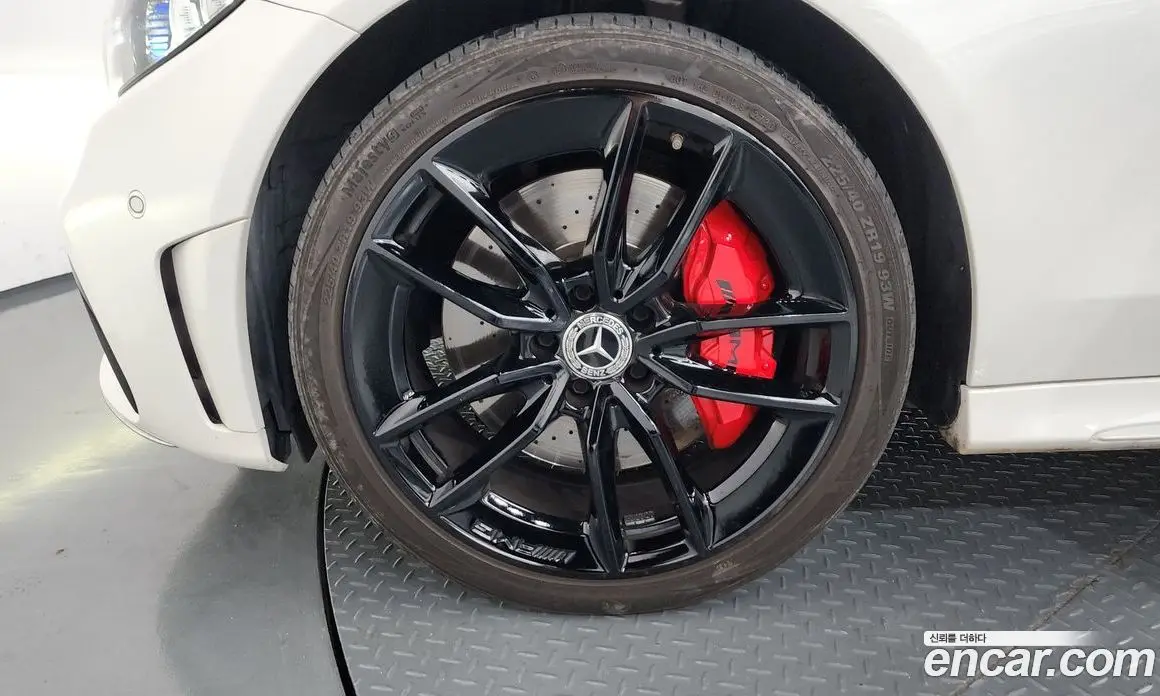 Mercedes-Benz C-Class 2019 3.0 автомат (гидро), фото 5