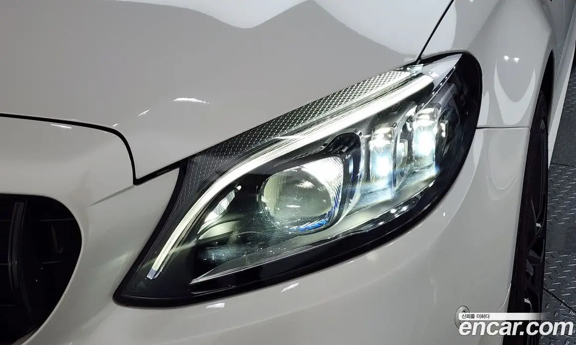 Mercedes-Benz C-Class 2019 3.0 автомат (гидро), фото 8