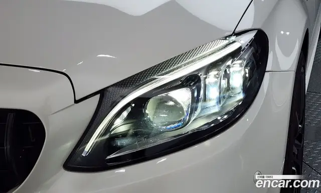 Mercedes-Benz C-Class 2019 3.0 автомат (гидро), миниатюра 8