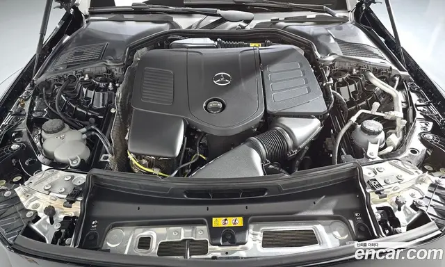 Mercedes-Benz CLE-Class 2024 2.0 автомат (гидро), миниатюра 5