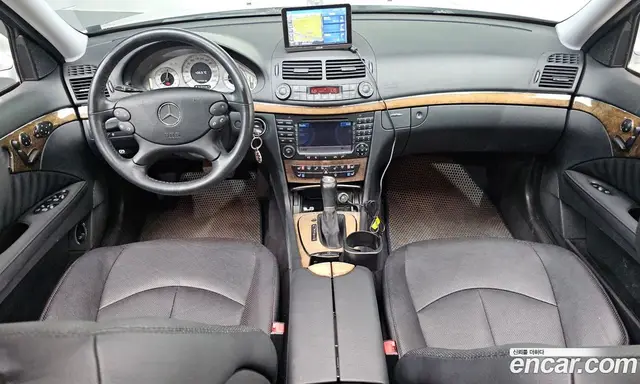 Mercedes-Benz E-Class 2007 3.5 автомат (гидро), миниатюра 7 Mercedes-Benz E-Class 2007 3.5 автомат (гидро), миниатюра 7