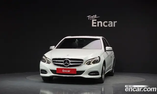 Mercedes-Benz E-Class 2015 2.1 автомат (гидро), миниатюра 3
