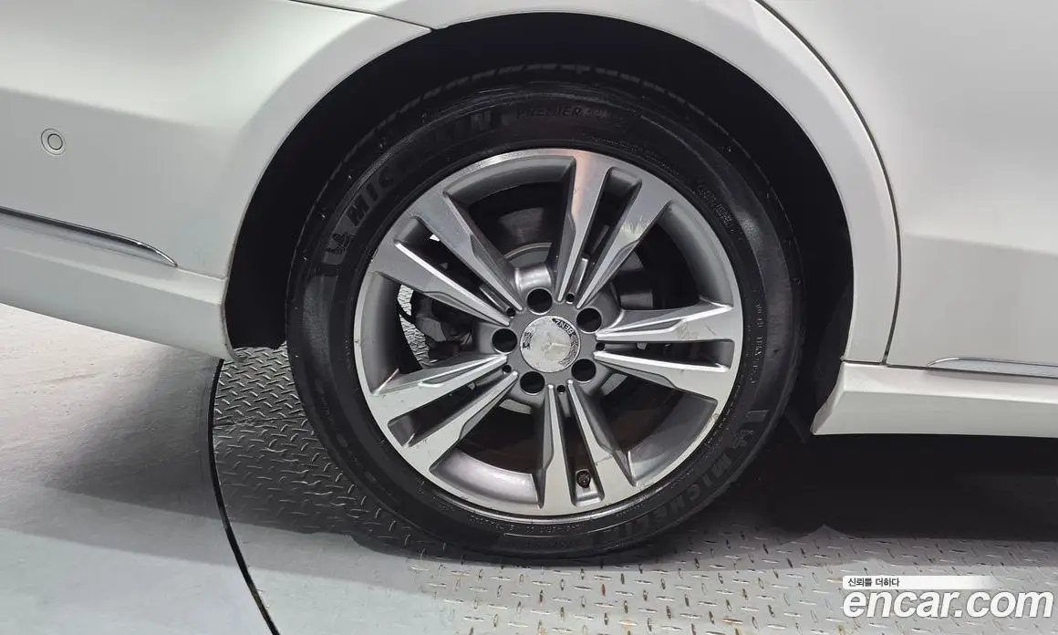 Mercedes-Benz E-Class 2015 2.1 автомат (гидро), фото 5