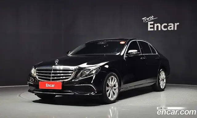 Mercedes-Benz E-Class, 2019, 98 341 км