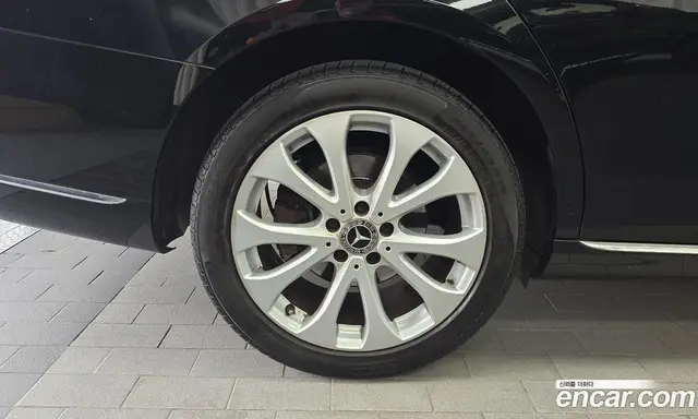 Mercedes-Benz E-Class 2019 1.9 автомат (гидро), миниатюра 5