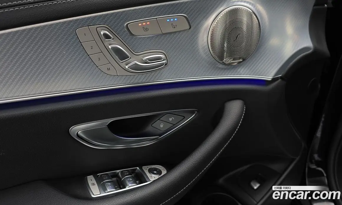 Mercedes-Benz E-Class 2021 2.0 автомат (гидро), фото 15 Mercedes-Benz E-Class 2021 2.0 автомат (гидро), фото 15