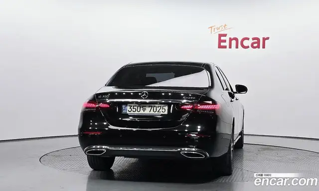 Mercedes-Benz E-Class 2021 2.0 автомат (гидро), миниатюра 4 Mercedes-Benz E-Class 2021 2.0 автомат (гидро), миниатюра 4